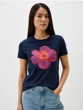 Desigual Flower Illustration with Embroidered Flower Short Sleeve Shirt Size L